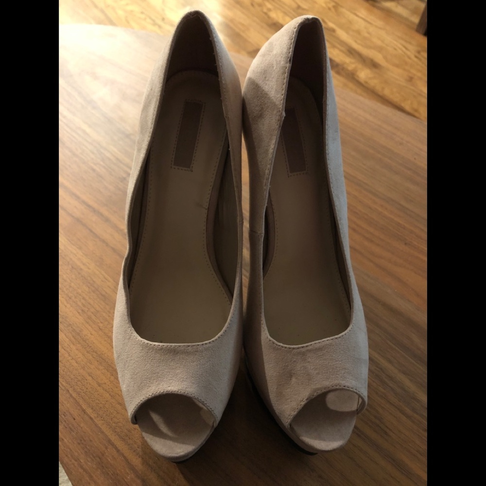 Beige Pumps